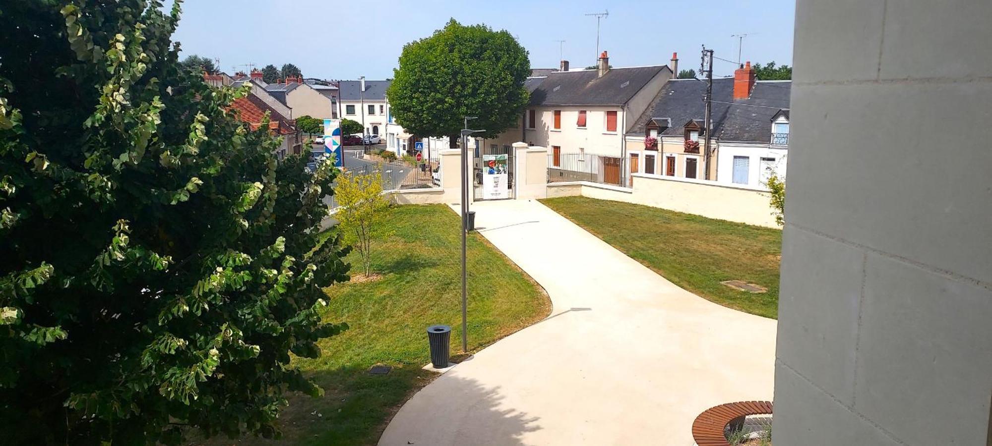 Appart Hotel Saint-Denis Chateauroux Bagian luar foto